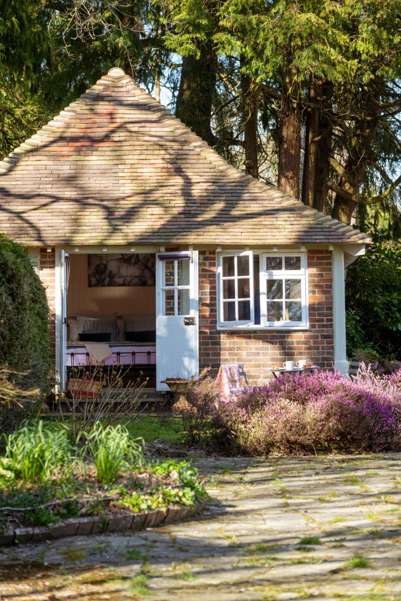 Old Mill Lodge By Huluki Sussex Stays Hurstpierpoint Exteriér fotografie